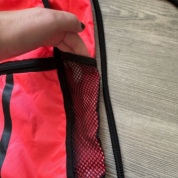 NWOT New Adidas Hot Pink Black Drawstring Backpack Bag - Picture 7 of 11